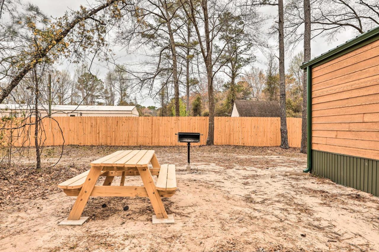 Charming New Bern Log Cabin - Pets Welcome! Luaran gambar